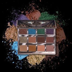 Sir John Luminous Lion King Eyeshadow palette